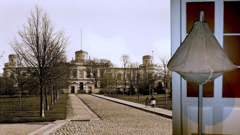Helsingin tähtitorni 1900-luvun alussa ja alkuperäinen aikamerkkipussi